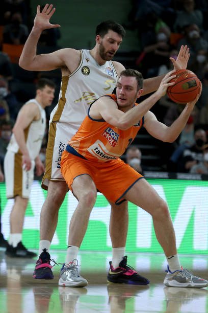 差点被对手 差点被对手