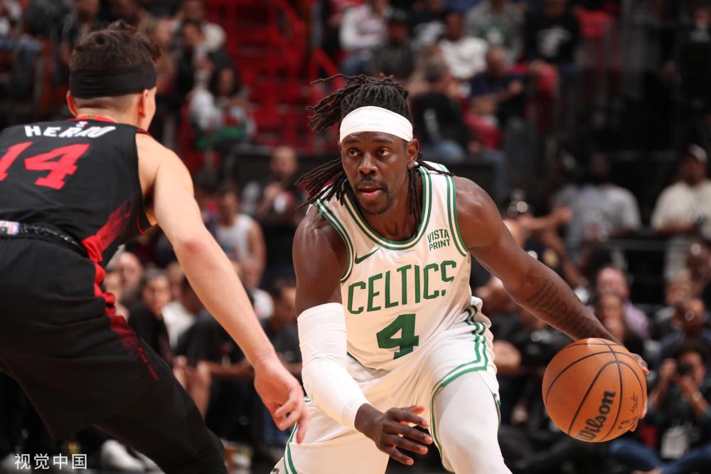 他以自己的 他以自己的