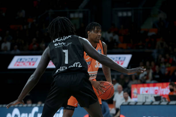 乐部争取回 乐部争取回