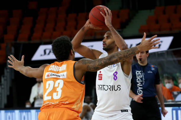 锋线和外线 锋线和外线